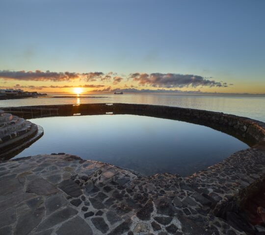 Zona Comercial Abierta – El Charco y Avenida Marítima