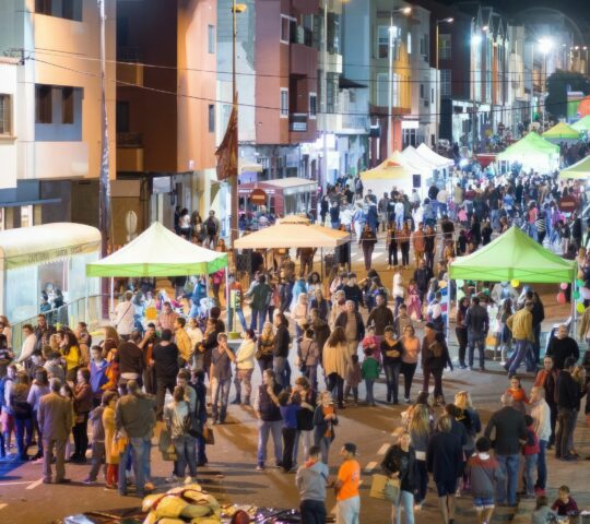 Zona Comercial Abierta – Calle León y Castillo y Virgen de la Peña